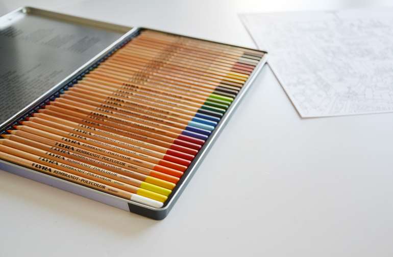 matite fila-coloring book