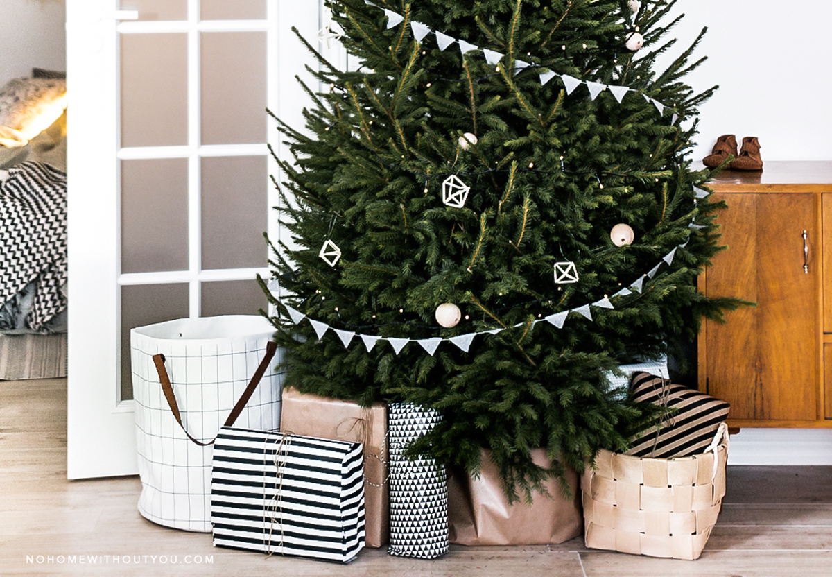 Collecting Vintage and Antique Christmas Tree Stands | LoveToKnow