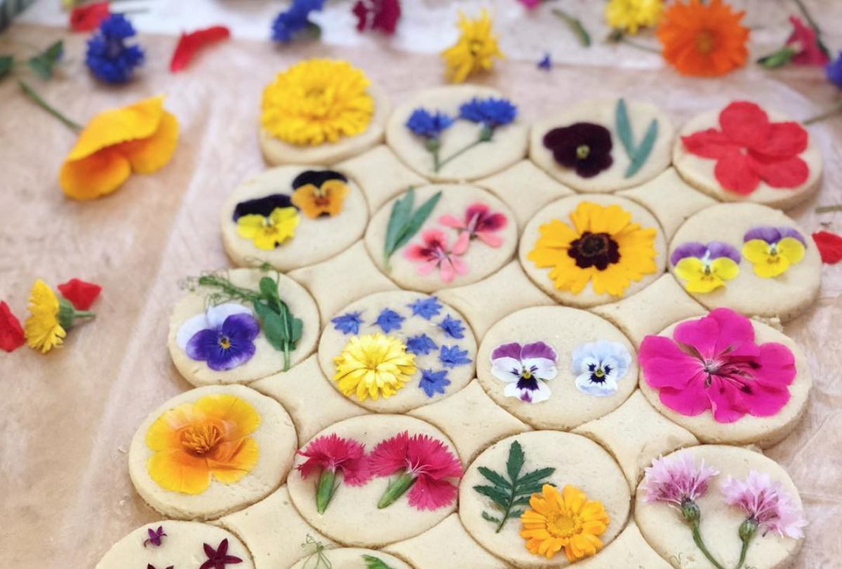Cucinare con i fiori: i biscotti di Lori Stern